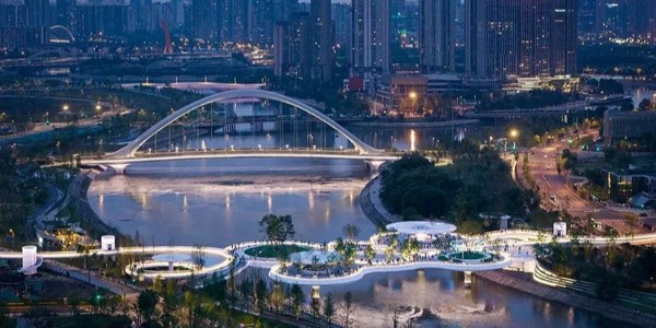 成都漂浮公園，一座橋，九種風(fēng)景