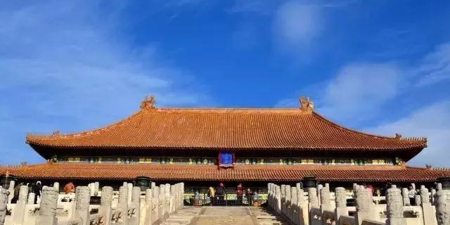 建筑物的“對(duì)稱”之美！